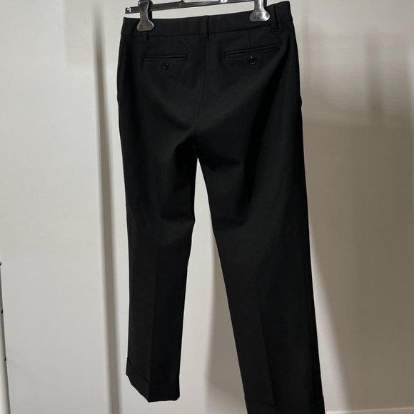 BCBG Maxazria Cropped 7/8 Black Pants - Size 0 - Picture 6 of 6